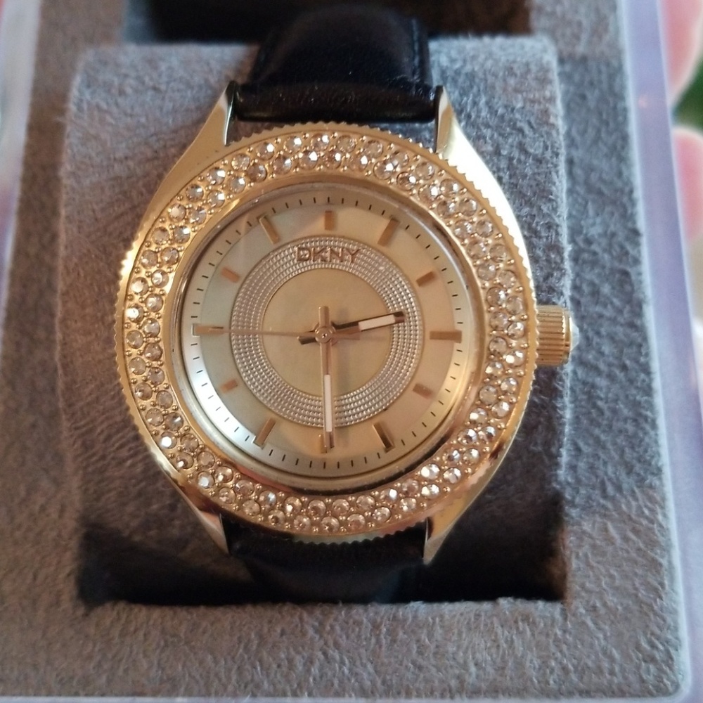 DKNY Gold & Black Watch w/ case & box